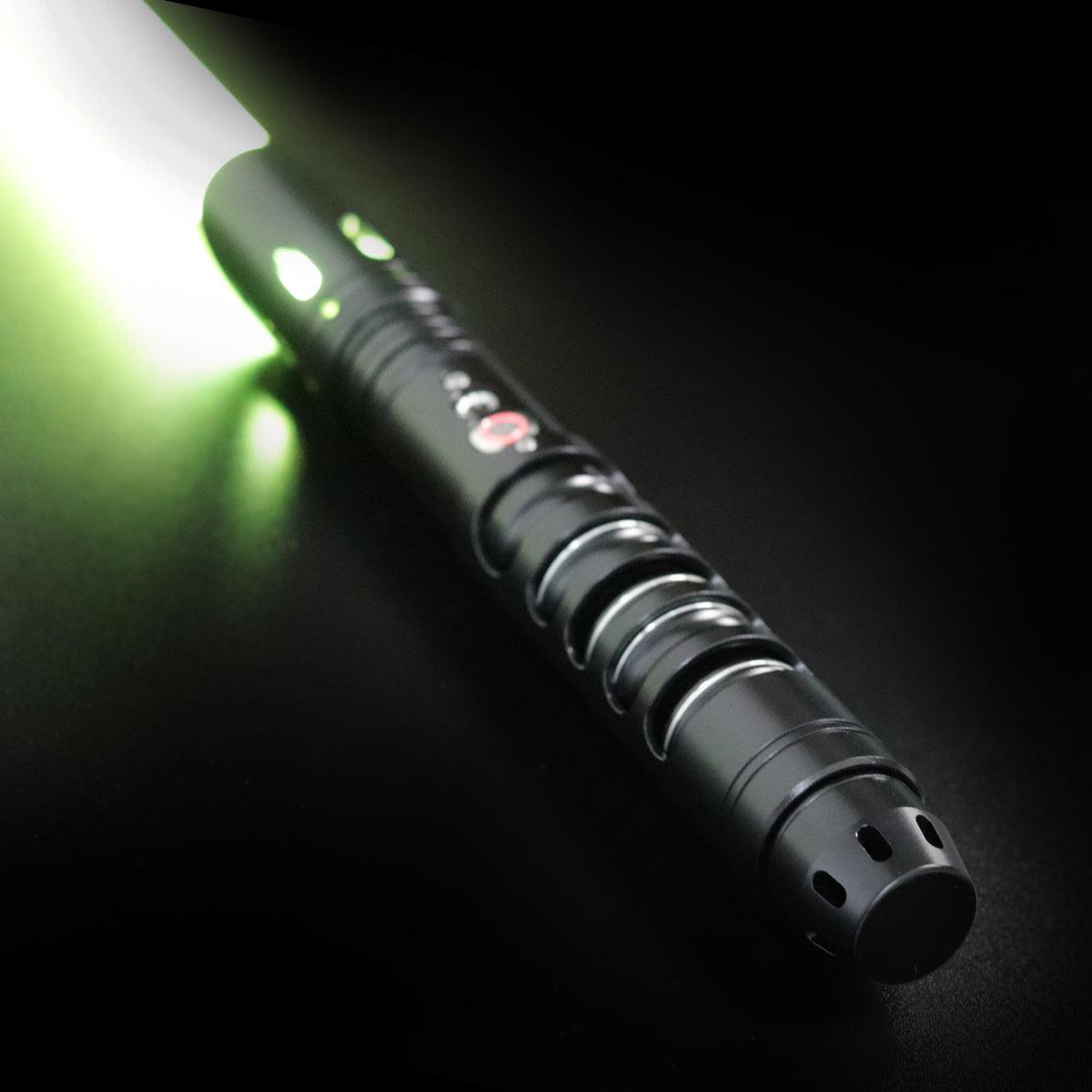 RGB Lichtschwert Hannibal mit 12 Sound Funktionen inkl. Smooth Swing und Swing On - SABER KING FX LIGHTSABERS®