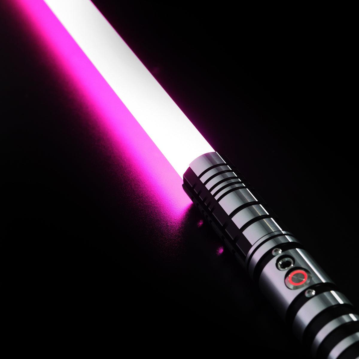 RGB Lichtschwert Goliath mit 9 Sound Funktionen inkl. Smooth Swing - SABER KING FX LIGHTSABERS®