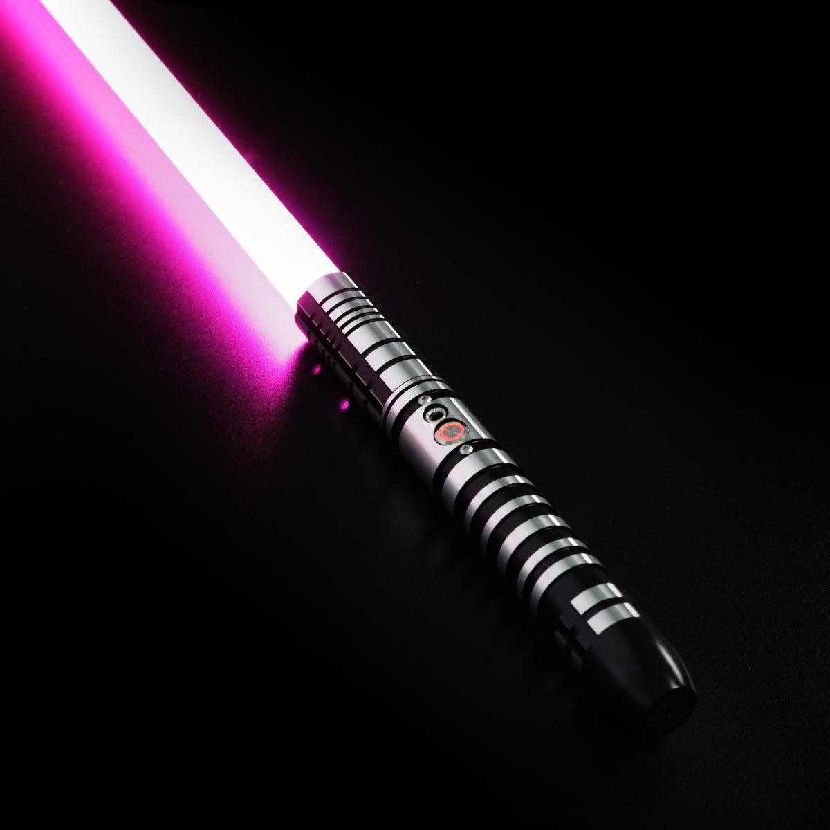 RGB Lichtschwert Goliath mit 9 Sound Funktionen inkl. Smooth Swing - SABER KING FX LIGHTSABERS®